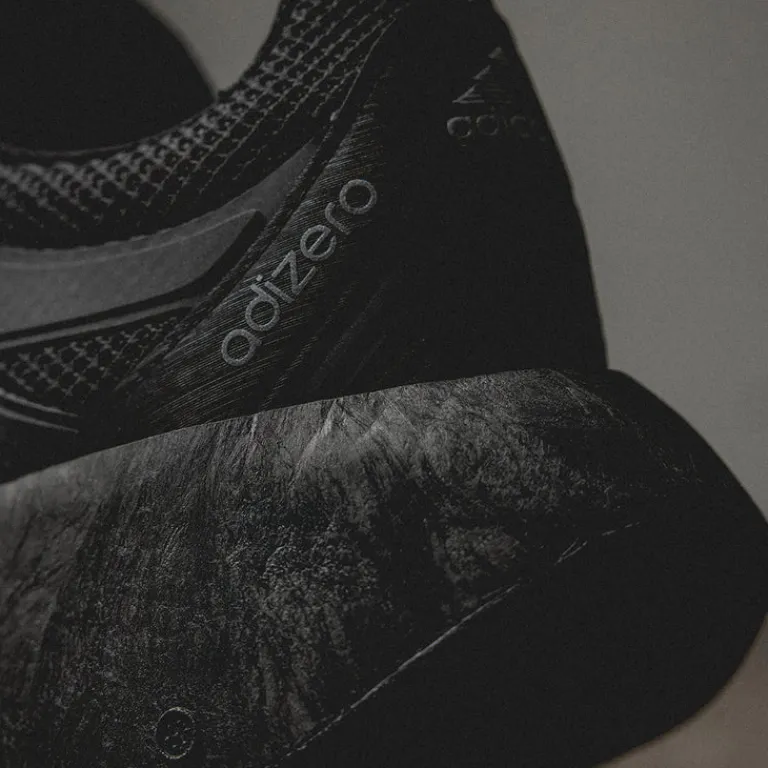 Adidas Sneakers Végétaliens*Adizero Aruku Core Black / Core Black / Iron Metallic