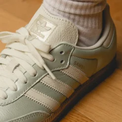 Adidas Sneakers En Cuir|Baskets Décontractées Terrace*Samba OG W Linen Green Metallic / Off White / Cyber Metallic
