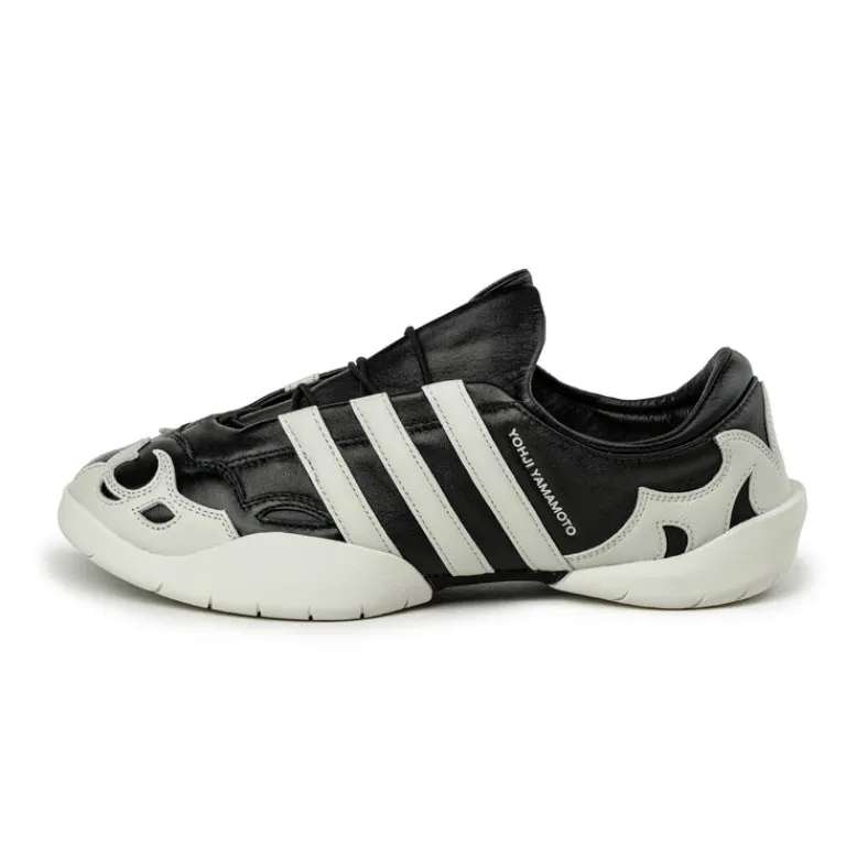 Adidas Y-3 Sneakers En Cuir*Regu 2002 Black / Aluminium / Aluminium