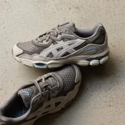 Asics Sneakers En Cuir|Chaussures De Running Retro*GEL-NYC 2055 Steeple Grey / Cream