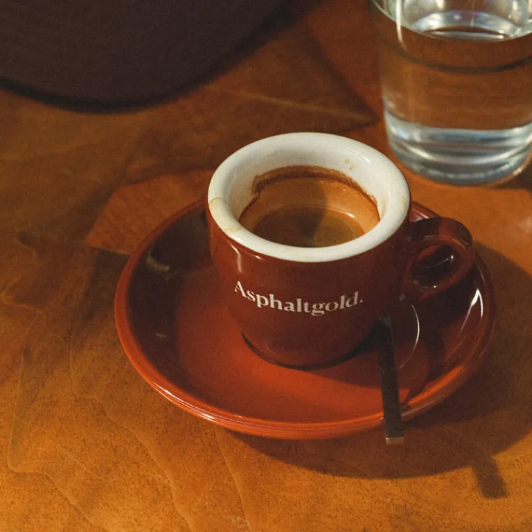 Asphaltgold Alle Anzeigen|Vaisselle*Espresso Cup Brown / White