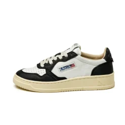 Autry Sneakers En Cuir*Medalist W *Goat / Wash* White / Black