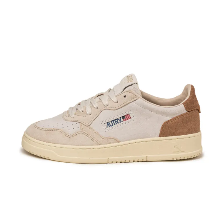 Autry Sneakers En Cuir*Medalist W *Suede* Sand / Cigar