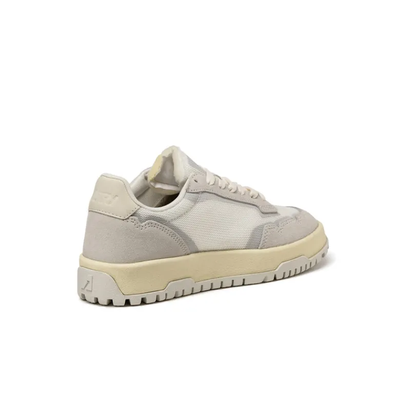 Autry Sneakers En Cuir|Chunky Sneakers*Wildpace W *Dragon / Nabuk* White / Marshmallow