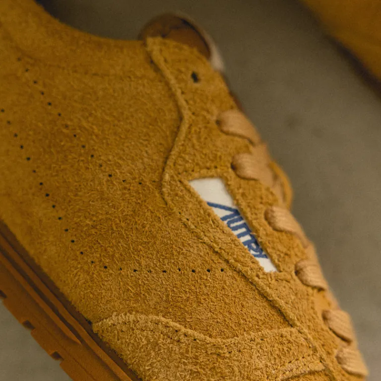 Autry Sneakers En Cuir|Baskets Décontractées Terrace*Windspin W *Perforated / Suede* Sand