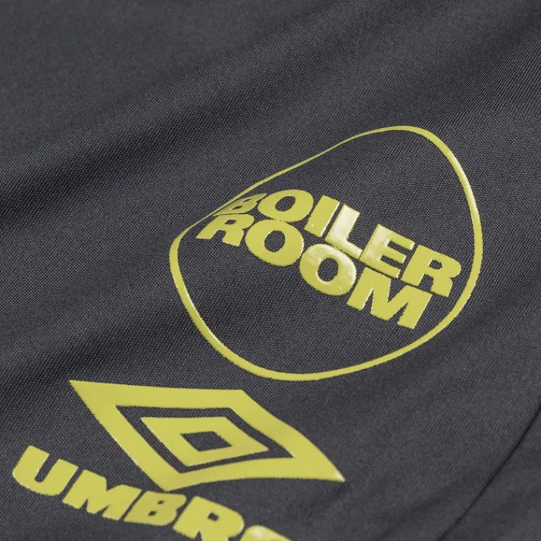 Boiler Room Shorts*x Umbro Football Short Black