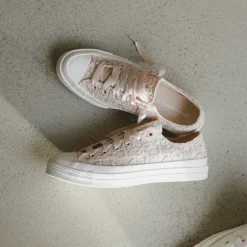 Converse Sneakers Blancs*Chuck Taylor All Star '70 Ox Light Dune / Vintage White