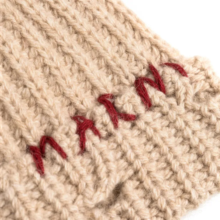 Marni Alle Anzeigen|Beanies*Ribbed Beanie Whit Hand Stitched Logo Moccasin