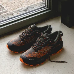 Mizuno Sneakers Imperméables|Sneakers Végétaliens*x Maharishi Wave Mujin LS GTX Vibrant Orange / Cool Gray / Pine Grove