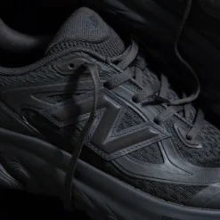 New Balance Sneakers Végétaliens*FF800 Black Cement