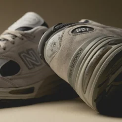 New Balance Sneakers En Cuir|Chaussures De Running Retro*U991LG2 *Made in England* Light Grey