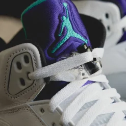 Jordan Sneakers Montantes|Sneakers En Cuir*Nike Air 5 Retro OG *Grape* White / New Emerald / Grape Ice / Black