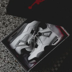 Jordan Sneakers Montantes|Sneakers En Cuir*Nike Air 4 Retro *White Cement* Summit White / Fire Red / Tech Grey / Black