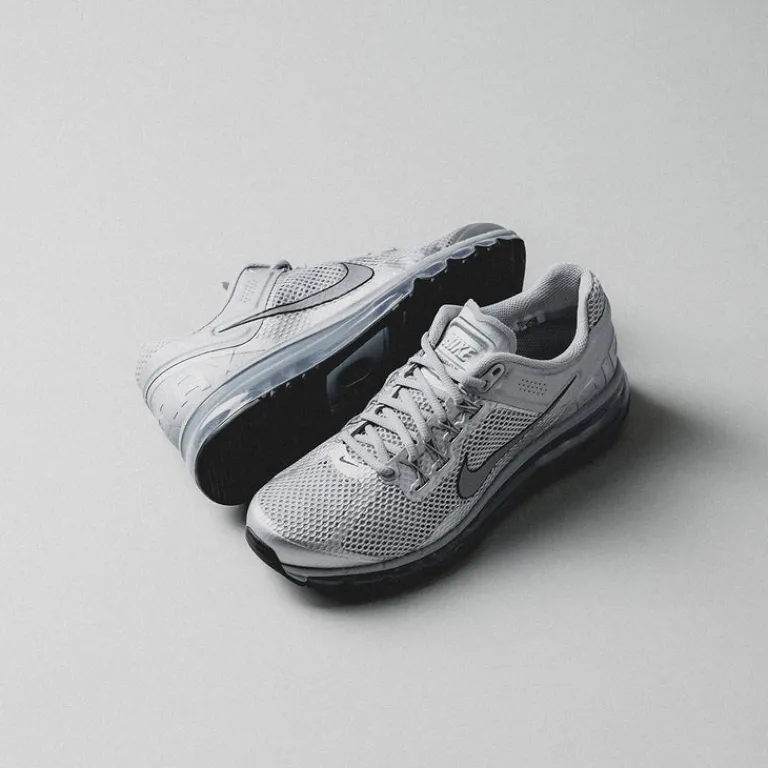 Nike Sneakers Végétaliens|Chaussures De Running Retro*Air Max 2013 Metallic Silver / Metallic Silver / Black