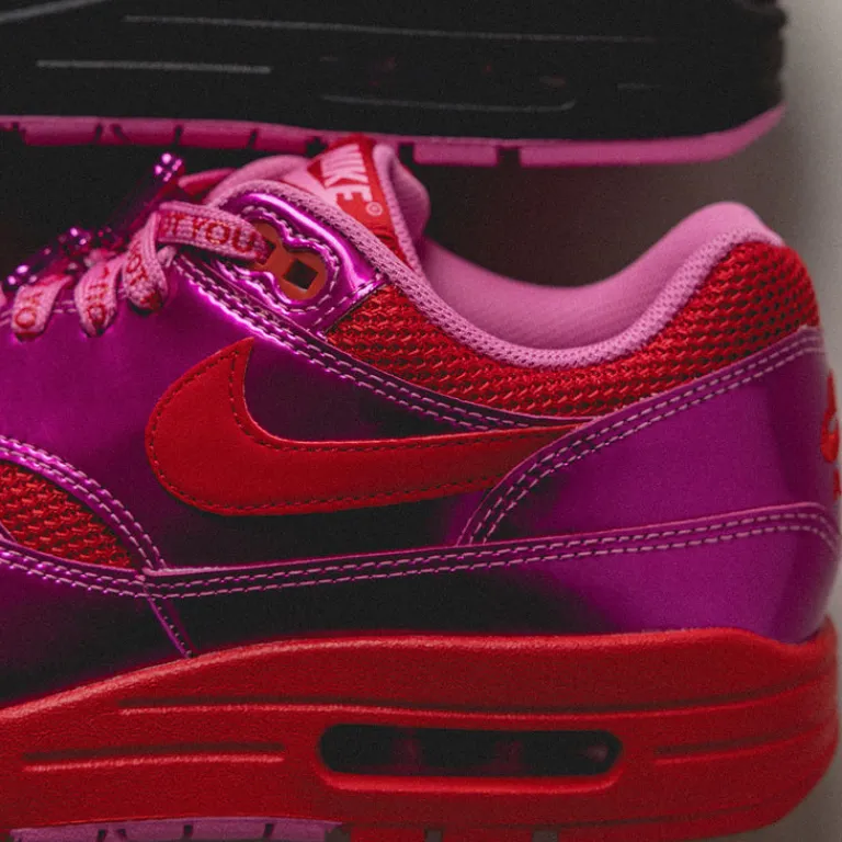 Nike Sneakers En Cuir|Chaussures De Running Retro*Air Max 1 PRM *Valentine´s Day* Playful Pink / University Red / Playful Pink