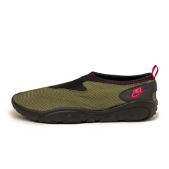 Nike Sneakers Végétaliens*Aqua Turf Medium Olive / University Red / Black