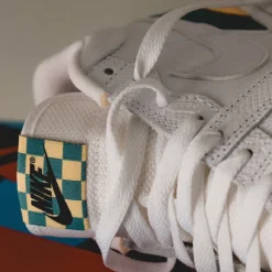 Nike Sneakers Montantes|Sneakers En Cuir*Attack *Year of the Snake* White / White / Mineral Teal / Melon Tint