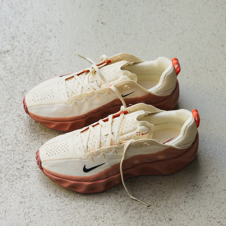 Nike Sneakers Végétaliens*Ava Rover Fossil / Black / Cosmic Clay / Canyon Rust