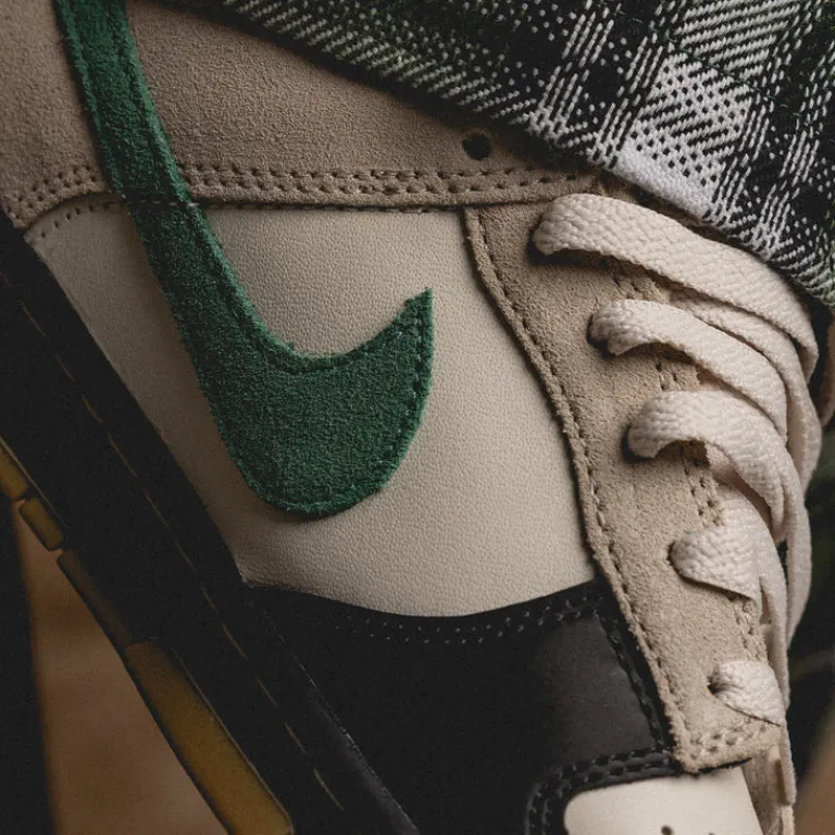 Nike Sneakers En Cuir*Dunk Low QS *Bicoastal* Light Orewood Brown / Bicoastal / Cream II / Black