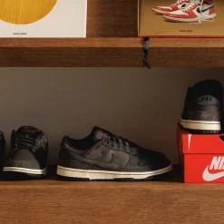 Nike Sneakers En Cuir*Dunk Low Retro PRM Black / Off Noir / Medium Ash / Coconut Milk