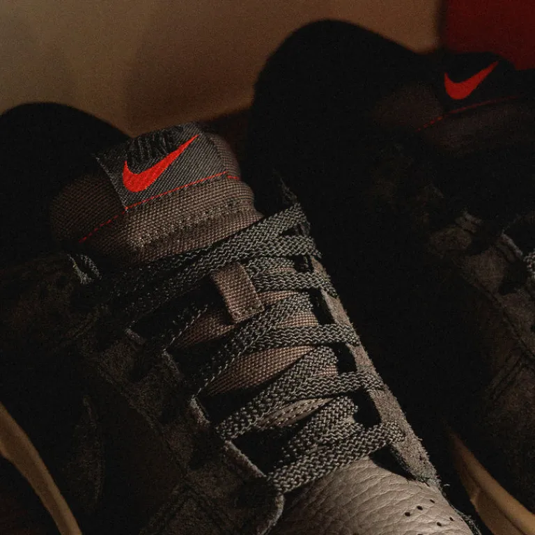 Nike Sneakers En Cuir*Dunk Low Retro PRM Black / Off Noir / Medium Ash / Coconut Milk