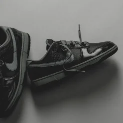 Nike Sneakers En Cuir*Dunk Low Retro QS *Berlin* Off Noir / Cool Grey / Black / Jade Horizo
