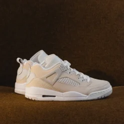 Jordan Sneakers En Cuir*Nike Spizike Low Sanddrift / Vast Grey / White