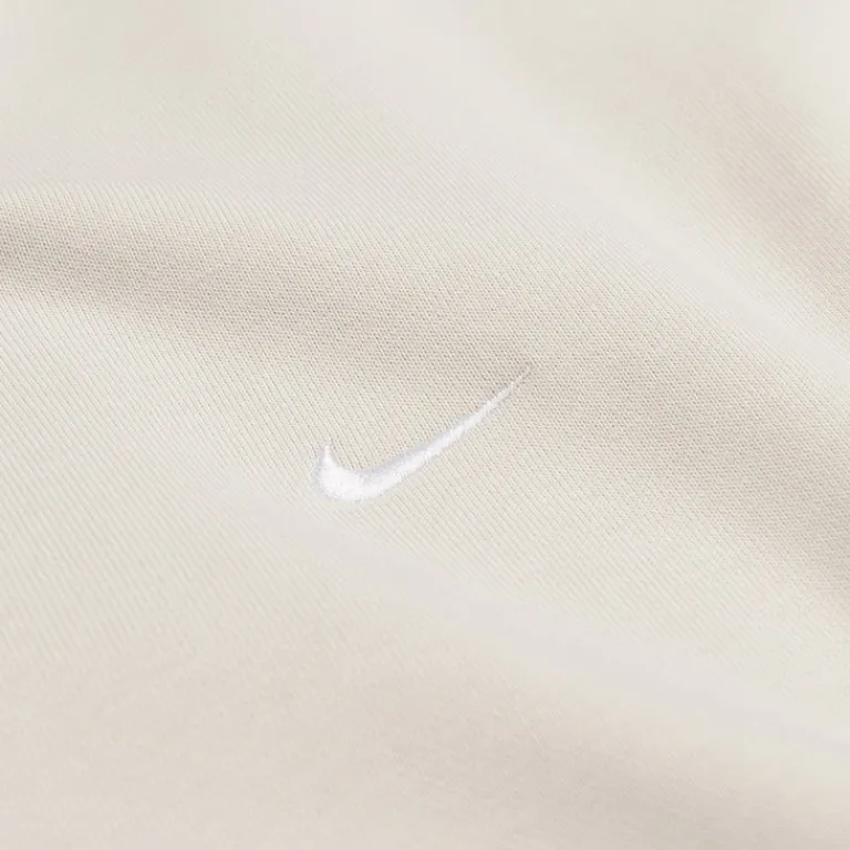 Nike Pullover*Solo Swoosh Crewneck Light Bone / White