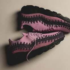 Nike Sneakers En Cuir*Wmns Air Footscape Woven Beyond Pink / Dark Raisin / Plum Dust / Black