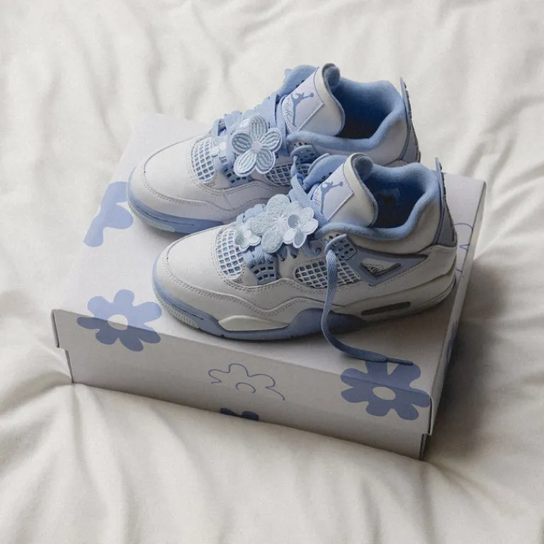 Jordan Sneakers Montantes|Sneakers En Cuir*Nike Wmns Air 4 Retro *Aluminum* White / Aluminium / Blue Tint / Oil Green