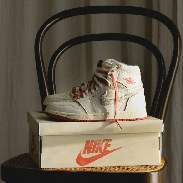 Jordan Sneakers Montantes|Sneakers En Cuir*Nike Wmns Air 1 Retro High OG *Rare Air Cinnabar* Sail / Cinnabar / Light Bone