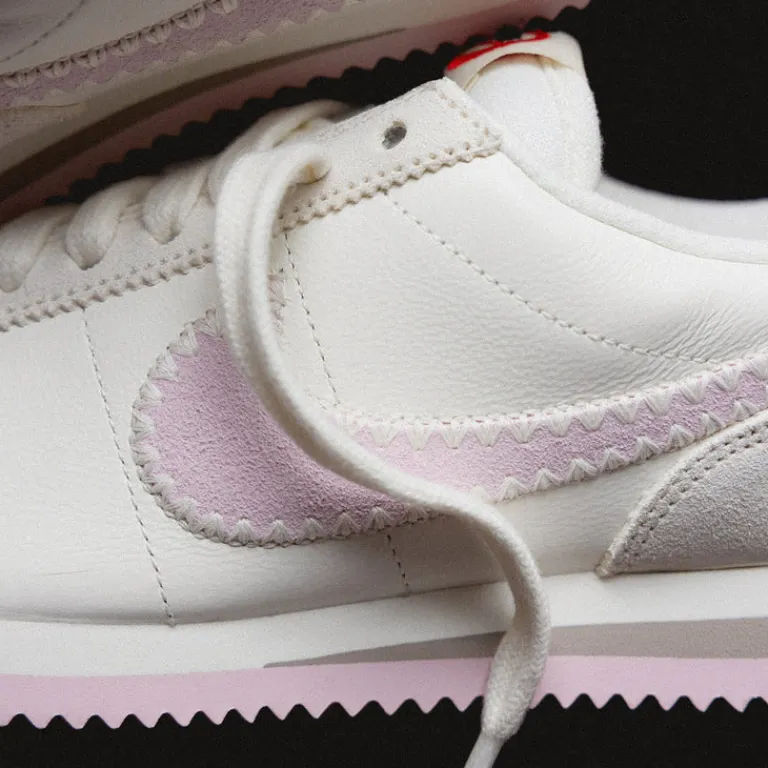 Nike Sneakers En Cuir|Chaussures De Running Retro*Wmns Cortez Sail / Pink Foam / Sail / Collegiate Grey