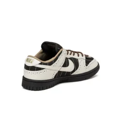 Nike Sneakers En Cuir|Sneakers Blancs*Wmns Dunk Low LX *Brogue Pintripe* Black / Summit White / Black / Summit White / Caco Wow