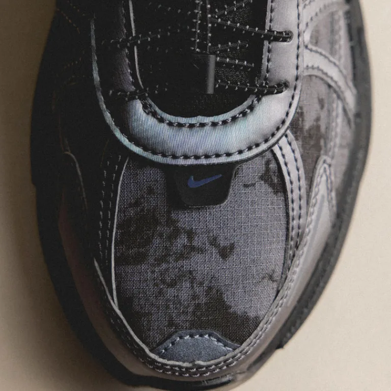 Nike Sneakers En Cuir|Chunky Sneakers*Wmns V2K Run Metallic Dark Grey / Black / Dark Smoke Grey