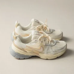 Nike Sneakers En Cuir|Chunky Sneakers*Wmns V2K Run Pale Ivory / Pale Ivory / Coconut Milk