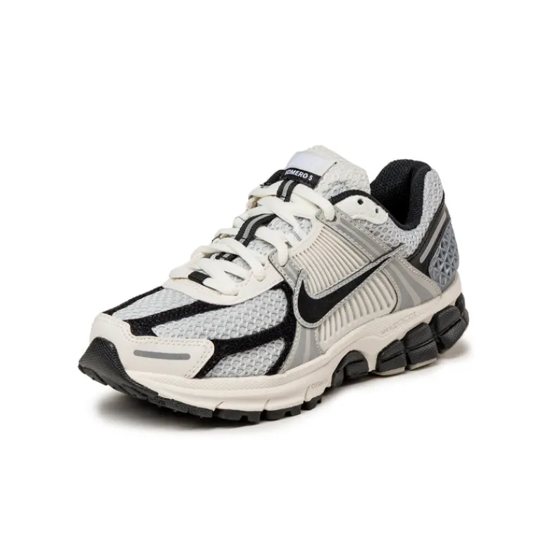 Nike Sneakers En Cuir|Chaussures De Running Retro*Wmns Zoom Vomero 5 Photon Dust / Black / Phantom