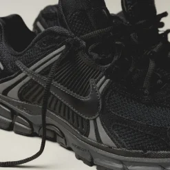 Nike Sneakers En Cuir|Chaussures De Running Retro*Zoom Vomero 5 Black / Anthracite / Metallic Dark