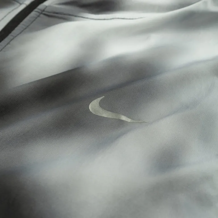 Nike Gilets|Running*Running Division UV Running Jacket Black / Reflective Silver