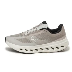 On Baskets D'Extérieur|Sneakers Végétaliens*Cloudsurfer Next Fog / Ivory