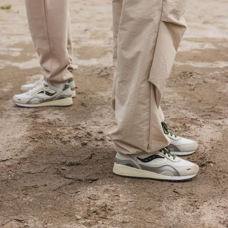 Saucony Sneakers En Cuir|Chaussures De Running Retro*x Asphaltgold Shadow 6000 White / Light Grey