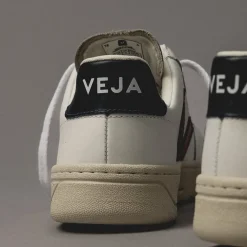 Veja Sneakers Blancs*V-12 Leather W Extra White / Marsala / Nautico